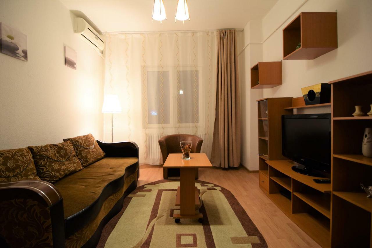 Resedinta Lui Calin Apartamento Bucareste Exterior foto